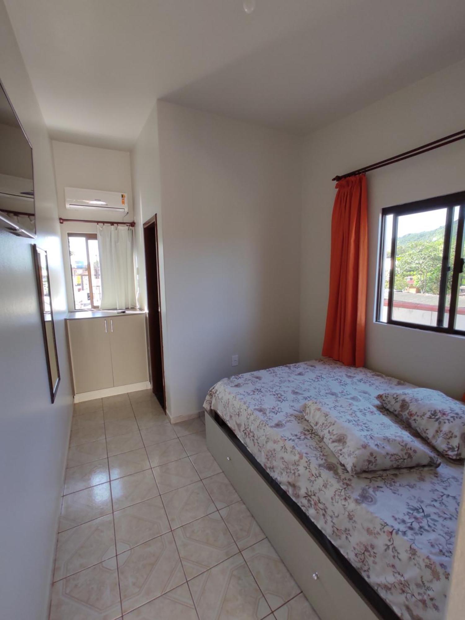 Residencial Medeiros Guarda do Embaú Quarto foto